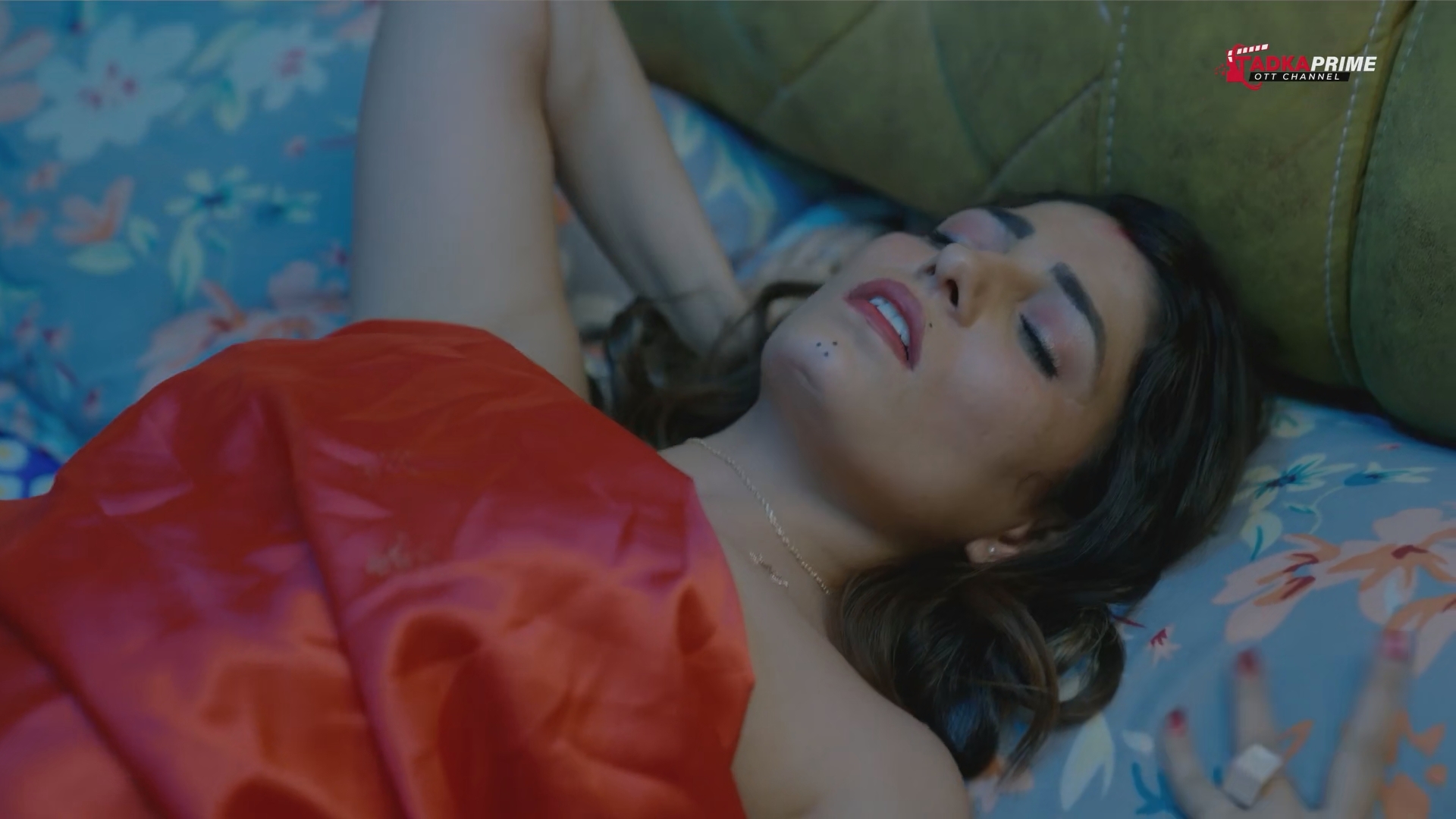 Gulabo (2024) S02E01T02 TPrime Hindi Web Series 1080p WEB DL 800MB(1Filmy4Wap.Cloud).mkv snapshot 29