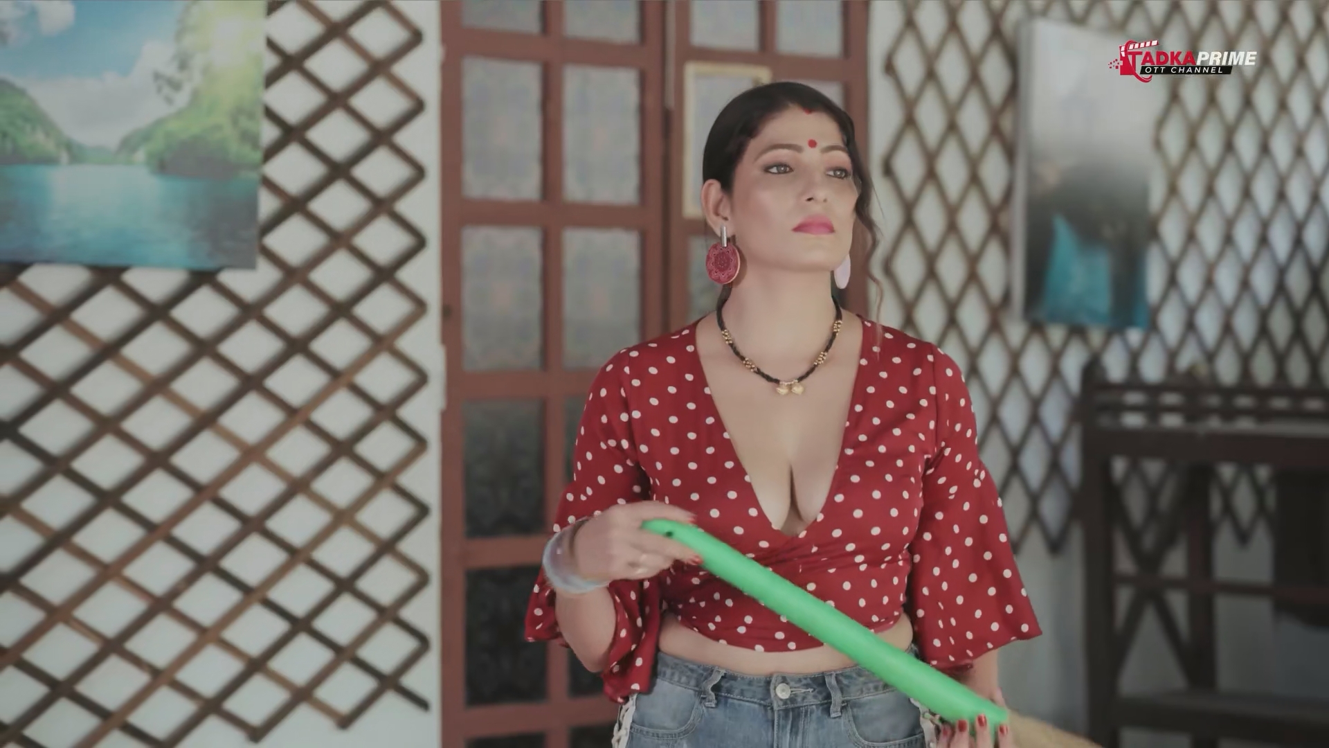 Gulabo (2024) S02E01T02 TPrime Hindi Web Series 1080p WEB DL 800MB(1Filmy4Wap.Cloud).mkv snapshot 11