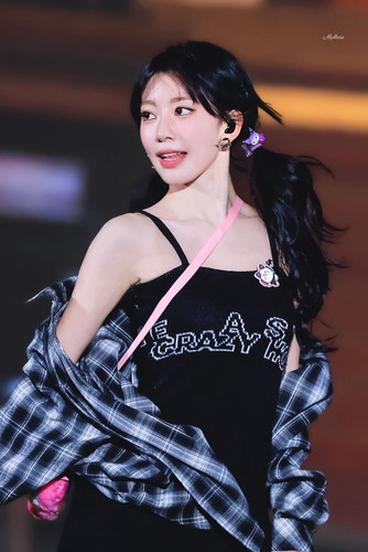 2109082634 A5ZcUfTI WiJXGqusznQpmg3F.jpg