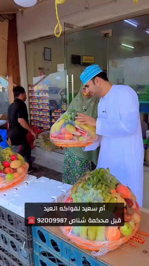 Z 0Yi8UemUMqmg5W.jpg