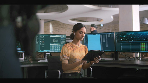 NCIS.Tony.&.Ziva.S01E01.No.Country.is.Safe.1080p.SKST.WEB DL.CZ EN.DD+5.1.x264 My.mkv 20260320 06021