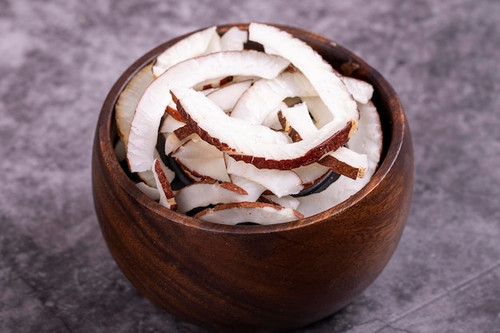 dried coconut slices sliced dry coconut dark background sundried fruit close up 659681 5413.jpg