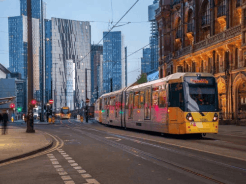 Britannia Hotel Manchester – City Centre Stay Guide.gif