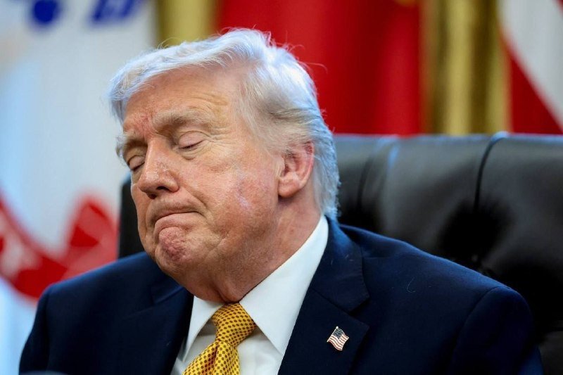 NBC: ترامب يتلقى يومياً "مقطعاً مختصراً" لمدة دقيقتين يظهر الضربات الأمريكية في إيران مما يثير مخاوف من أنه قد لا يحصل على الصورة الكاملة للحرب بما في...