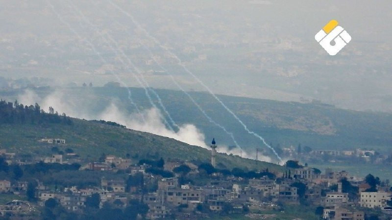 الاحتلال يقصف بالقذائف الفسفورية والمدفعية القرى المواجهة لتحركات قوات العدو، والقرى المستهدفة هي: دير سريان، القنطرة، الطيبة، زوطر، فرون، الغندورية، ...