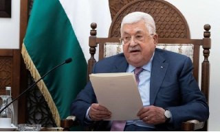 خلال استقباله لجنة متابعة الانتخابات المحلية
- الرئيس يوجه بضرورة تهيئة الأجواء لضمان نجاح الانتخابات المحلية
• استمع لتقارير مفصلة حول عمل اللجنة وال...