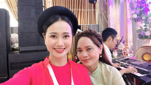 z7658105538120 db16cd51d20b73c611989c21a1dc7567.jpg