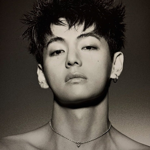 HC V01DaUAAxnsU?format=jpg.jpg