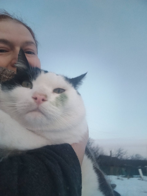 HC9BmWZaoAEB 3F?format=jpg.jpg