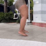 tumblr syxr6ijlK31wnmblo 720 ezgif.com video to gif converter.gif