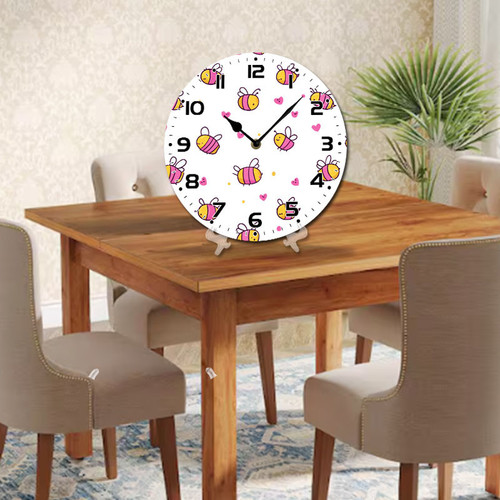 cartoon flying bees pattern 001 05.jpg