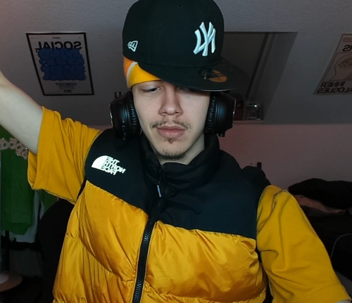 Medal geAM21UNzH.png