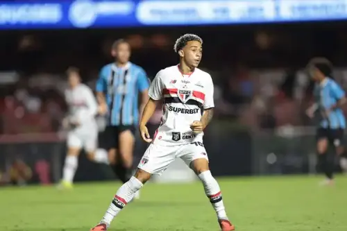Pedro Ferreira, promessa do São Paulo, é convocado pela primeira vez para a Seleção Sub-20