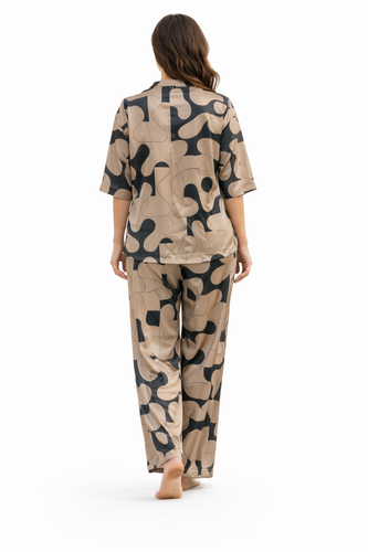 757C6579 EE11 4902 8BEE A6DF3E5B907E.png