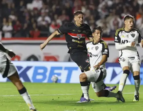 Atlético-MG e São Paulo se enfrentam em duelo decisivo pelo Brasileirão: confira onde assistir!