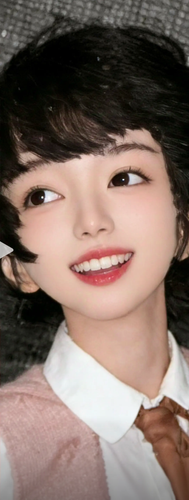 教科书里的女孩.png