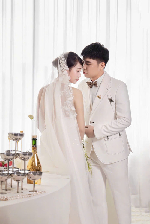 z7630800168504 0835f03464e75db2b37acf60845e89e5.jpg