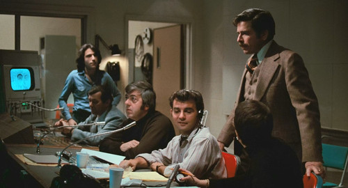 Network.1976.Criterion.1080p.BluRay.CZ EN.FLAC.1.0.x265 Silence.mkv 20260317 200538.506