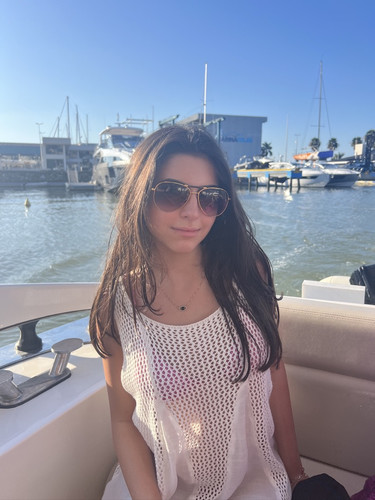 9738A5D2 D0DE 4225 8F1B 5C1D4E326C3D 1 105 c.jpg