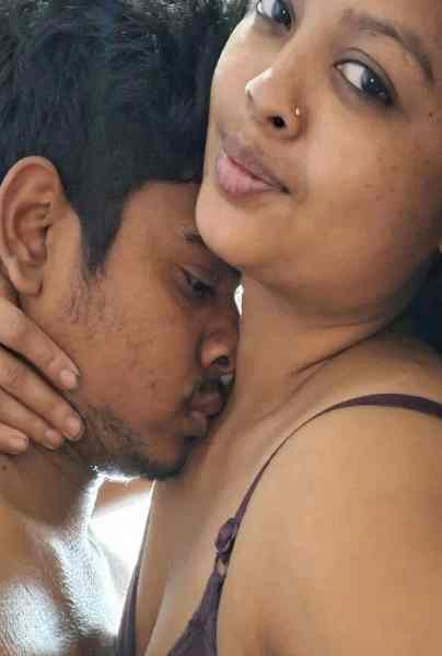 Desi Mallu Boudi Fuked With Dever Uncut Hindi Hot Short Film | WEB-DL X264 1080p Download