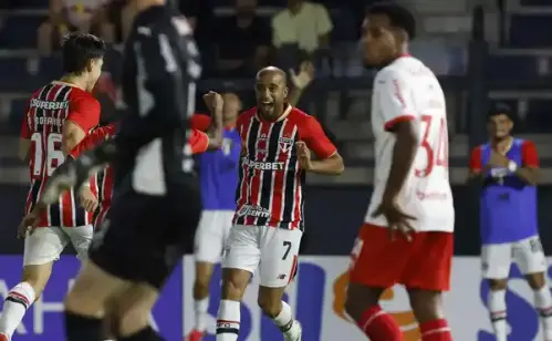 São Paulo tenta renovar com Lucas Moura mas craque adia conversa para depois da Copa do Mundo!