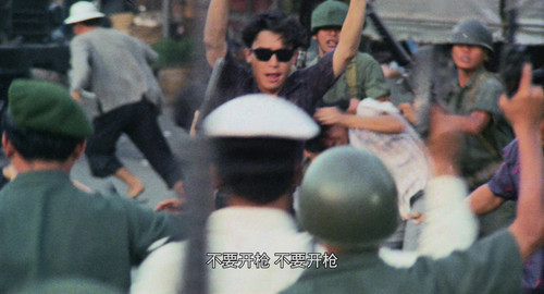 喋血街头.Bullet.in.the.Head.1990.UHD.BluRay.2160p.x265.10bit.DV.HDR.TrueHD7.1.mUHD FRDS 002850.jpg