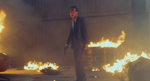 喋血街头.Bullet.in.the.Head.1990.UHD.BluRay.2160p.x265.10bit.DV.HDR.TrueHD7.1.mUHD FRDS ENG 020710.jpg