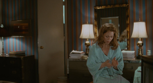 Network.1976.Criterion.2160p.UHD.BluRay.CZ EN.FLAC.1.0.DoVi.HDR.x265 r00t.mkv 20260317 194805.988