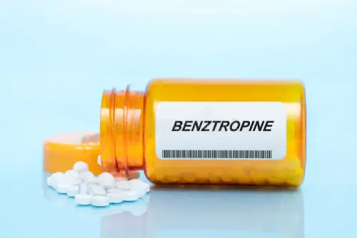 benztropine drug prescription medication pills bottle benztropine drug prescription medication pills.webp