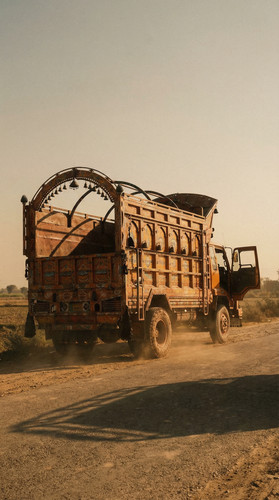 Decorated Pakistani truck 202603181119.jpg