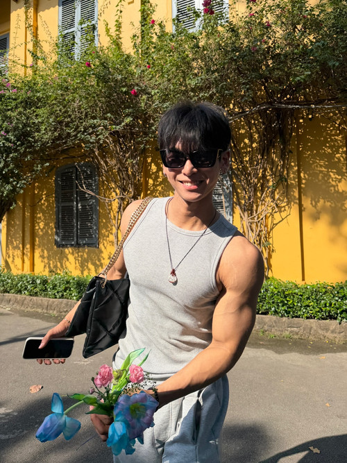 nhim.n e 1770720468 3829402126699799187 18481909053.jpg