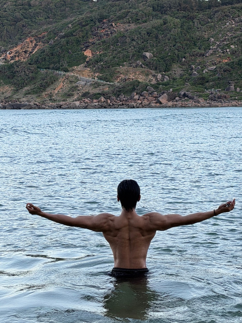 nhim.n e 1773139477 3849695302845056687 18481909053.jpg