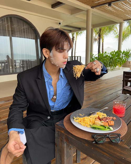 nhim.n e 1744285630 3607651806123430024 18481909053.jpg