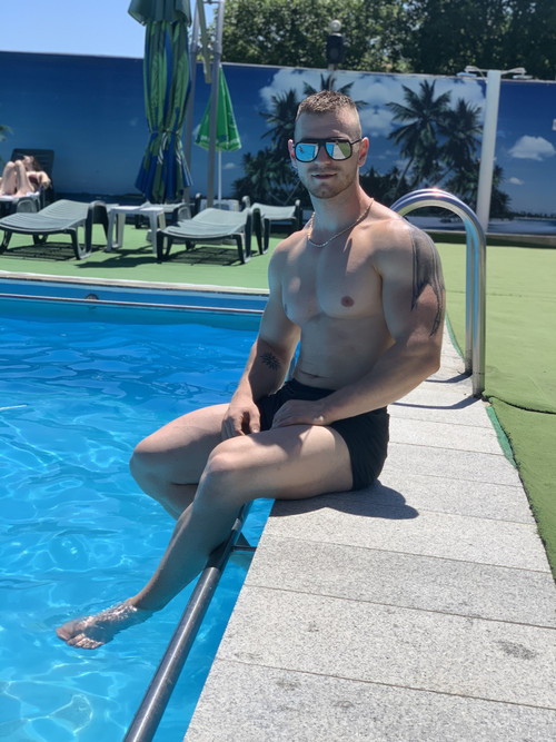 abb974bc 9e41 4427 9064 adbcdda7ff1a.jpg