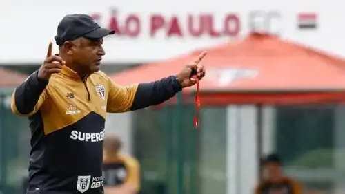 MANTÉM A LIDERANÇA? São Paulo encerra treinamentos e enfrenta Atlético-MG com desfalque importante