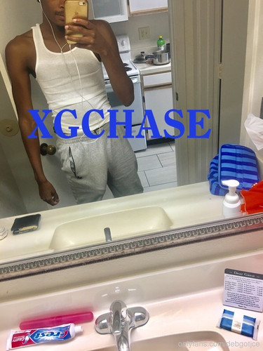 72456549 96260347 E0E7 4991 BFB0 2048094F8D4F.jpg