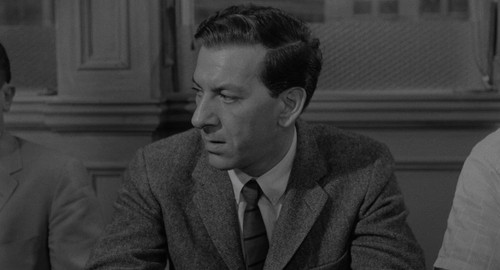 12.Angry.Men.1957.2160p.UHD.BluRay.x265.10bit.DoVi.DTS HD.MA.2.0 UBits.mkv 20231026 233012.589.jpg