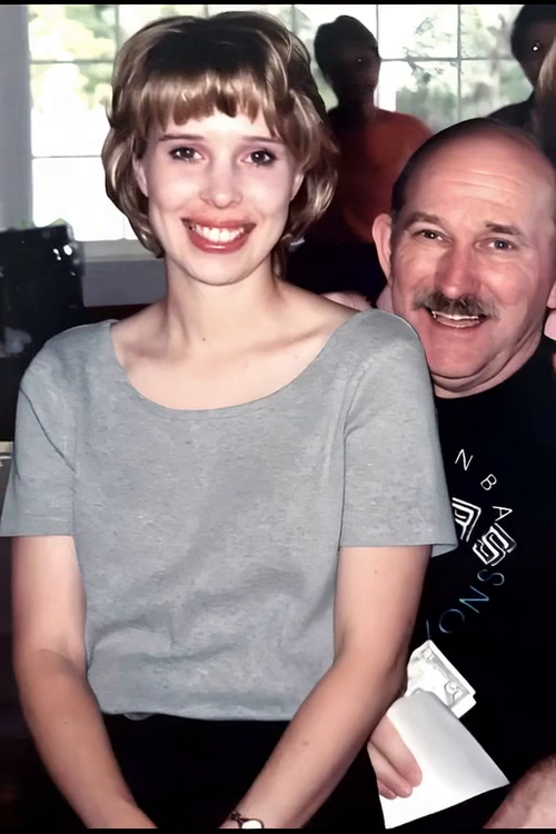 DaddyWatchesMe (34).png