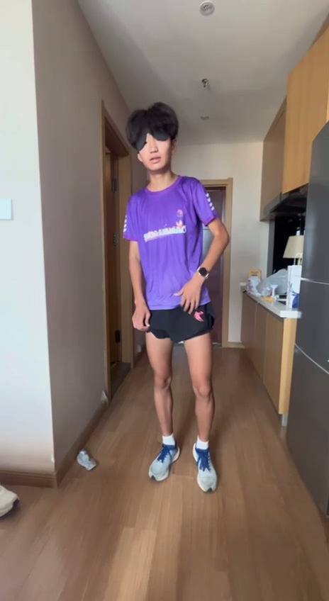 黑皮小直男 5.jpg