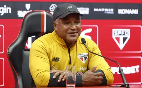 Roger Machado estreia hoje e já faz mudanças em busca de começar com grande vitória!