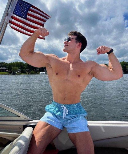 1557140923808620544 1.jpg