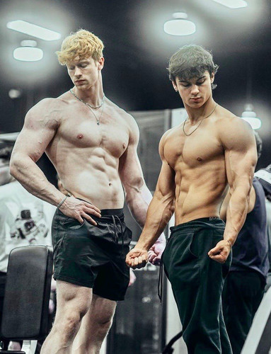 1526971251323027458 1.jpg