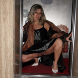 Lisa dans les couloir de hotel Ripa a Rome 02