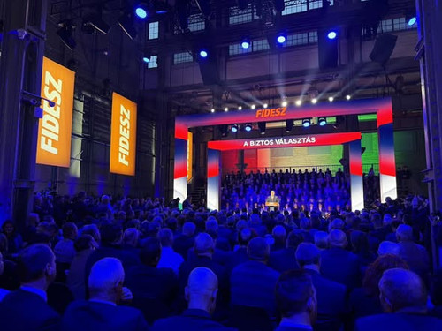 636358086 1546840434109281 5057377113078760878 n.jpg?stp=cp6 dst jpg s590x590 tt6& nc cat=100&ccb=1 .jpg