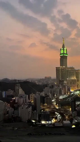 Q pod3LcPcXIdFQ0.jpg