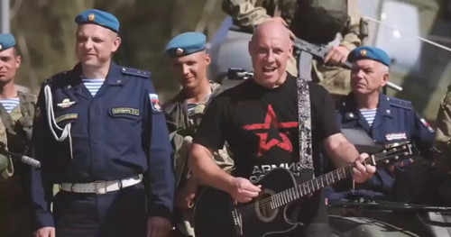 qGu gqKH97YPcItG.jpg