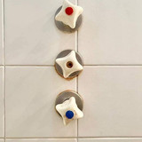 HBSDpg8aIAEtEob?format=jpg&amp;name=medium