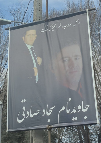 HBUf6KUbcAISUB3.jpg