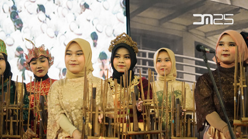 DM25 250825 2616.jpg