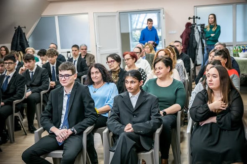 636746026 1424102949503907 77641314866686026 n.jpg?stp=dst jpg s590x590 tt6& nc cat=106&ccb=1 7& nc .jpg